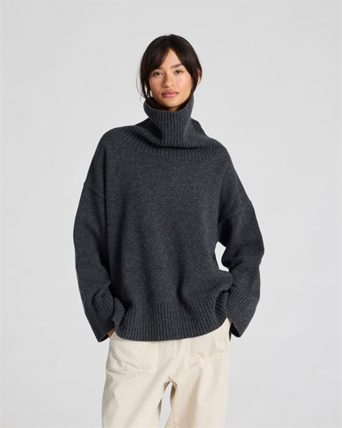 GAI+LISVA VITA LAMBSWOOL JUMPER DARK GREY
